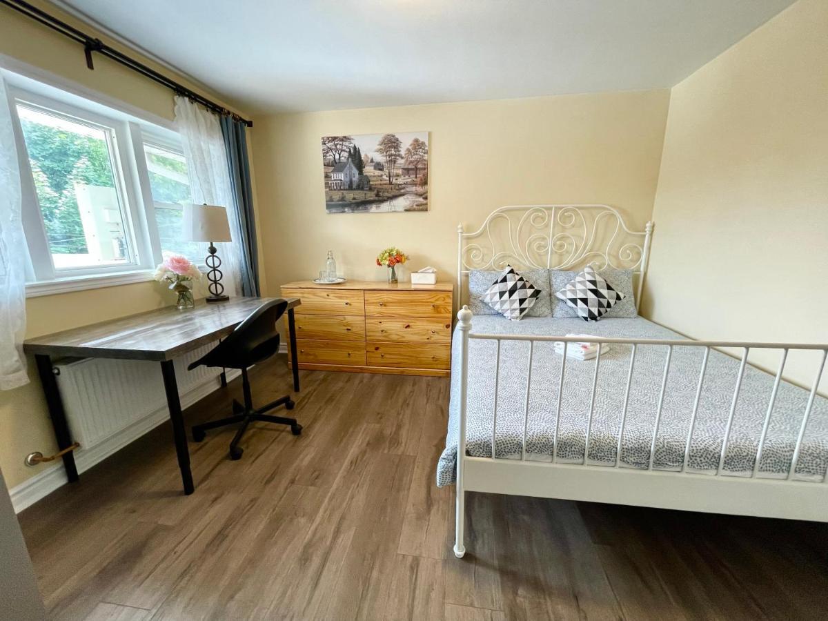 טורונטו Perfect Home-Private Washrooms,Free Parking,High Speed Net מראה חיצוני תמונה